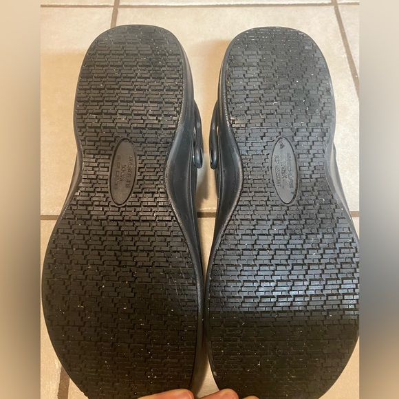 Sketchers ArchFit Clogs for Men Size 10 - Picture 5 of 7